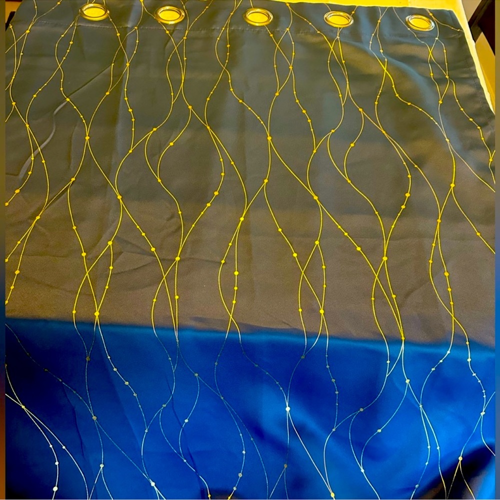 2 navy black out curtains with gold - Picture 3 of 3